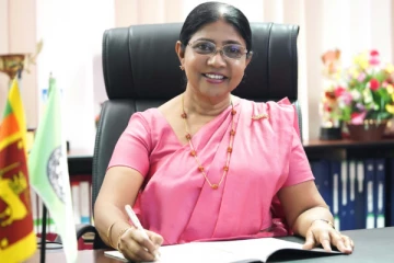 பாடப் புத்தக சர்ச்சை; பணிப்பாளர் நாயகம் விலகல்