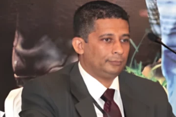 සුරේෂ් සලේ අධිකරණයට ඉදිරිපත් කිරීමට නියෝග