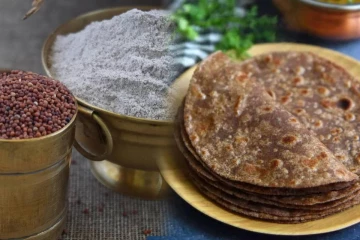 உடல் எடையை குறைக்க உதவும் ராகி ரொட்டி.., எப்படி செய்வது?