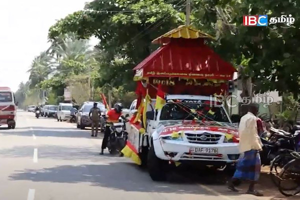 தமிழ் இனப்படுகொலை நினைவான ஊர்தி பவனி - ஆறாவது நாள் பயணம் வரணியில் ஆரம்பம்! | Mullivaikkal Remembrance Day Travelling In Jaffna