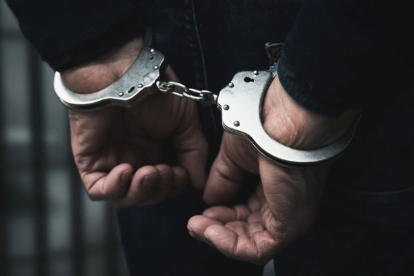 ஐஸ் போதைப் பொருளுடன் இருவர் கைது | Two Arrested With Ice Drugs ஐஸ் போதைப் பொருளுடன் இருவர் கைது | Two Arrested With Ice Drugs