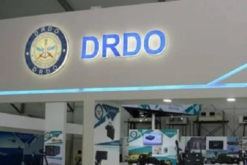 இந்தியாவுக்கு துரோகம் , பாகிஸ்தானுக்கு ரகசிய தகவல் : டி.ஆர்.டி.ஓ. விஞ்ஞானி கைது