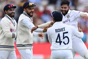 லார்ட்ஸ் டெஸ்ட்: சிராஜ் பந்துவீச்சில் நிலைகுலைந்த இங்கிலாந்து