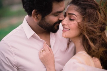 பயங்கர ரொமான்ஸில் நயன்- விக்கி! புகைப்படத்தை வெளியிட்டு சர்ச்சைக்கு முற்றுபுள்ளி வைத்த நெட்பிளிக்ஸ்!