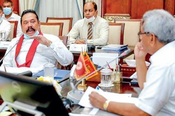 வெளியில் தலைகாட்ட முடியாமல் பதுங்கியுள்ள ராஜபக்ஷர்கள் - தலைமறைவாக செல்லும் பசில்