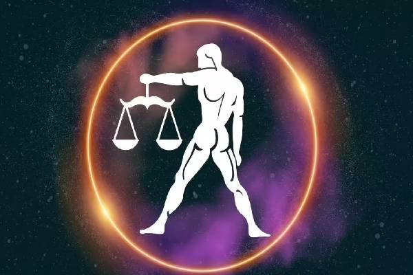 அதீத சுத்தத்துக்கு பெயர் பெற்ற பெண் ராசியினர்... யார் யார்ன்னு தெரியுமா? | Which Zodiac Sign Women Are Most Cleaning