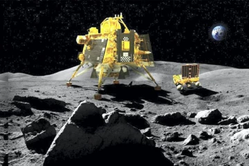 சந்திரயான்-3 விண்கலத்தின் லேண்டர், ரோவருடன் தொடர்பை ஏற்படுத்த முயற்சி