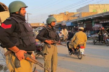 பாகிஸ்தானில் பயங்கரவாத கமாண்டர் சுட்டுக் கொலை