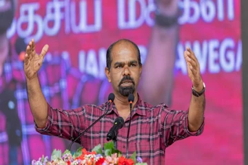 சற்றுமுன்னர் ஆளுங்கட்சியின் கொழும்பு மாவட்ட நாடாளுமன்ற உறுப்பினர் அதிரடியாக கைது