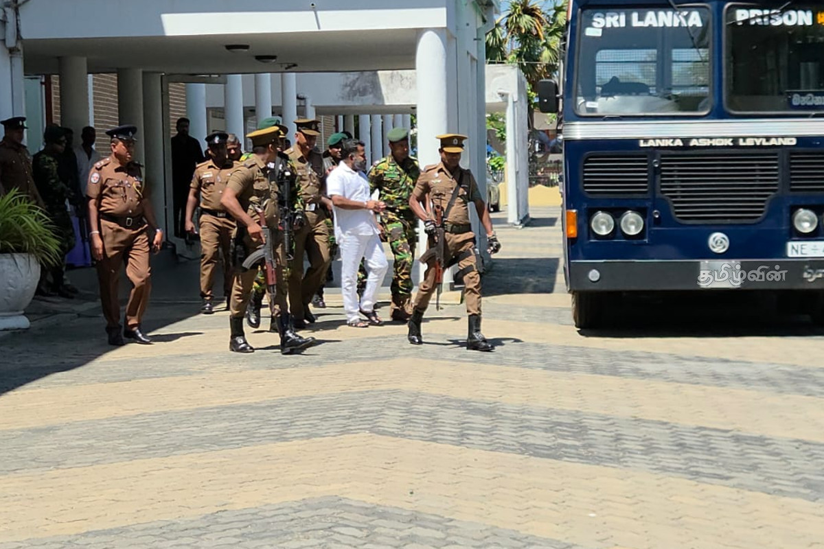 நீதிமன்ற வளாகத்தில் அநுரவைப் பற்றி பிள்ளையான் வெளியிட்ட பகிரங்க அறிவிப்பு | Information Released By Pillayan In Court