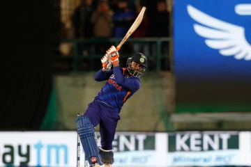 இலங்கை அணியை ஓட விட்ட ஸ்ரேயாஸ் ஐயர், ஜடேஜா - டி20 தொடரை வென்று அசத்தல்