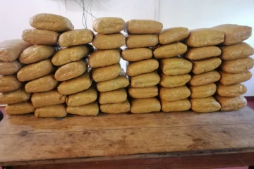 இந்தியாவில் இருந்து கப்பலில் யாழ்ப்பாணம் வந்த ஆபத்தானபொருள்; ஆடிப்போன அதிகாரிகள்