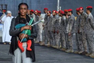 සටන් විරාමය අතරතුර දහස් ගණන් ජනතාව රටෙන් පිටව යාමට උත්සාහ කරයි..(PHOTOS)