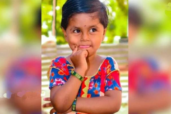 கொதிக்கும் எண்ணெய் சட்டிக்குள் விழுந்து பரிதாபமாக உயிரிழந்த 6 வயது சிறுமி! | 6 Year Old Girl Died After Falling Pan Boiling Oil கொதிக்கும் எண்ணெய் சட்டிக்குள் விழுந்து பரிதாபமாக உயிரிழந்த 6 வயது சிறுமி! | 6 Year Old Girl Died After Falling Pan Boiling Oil