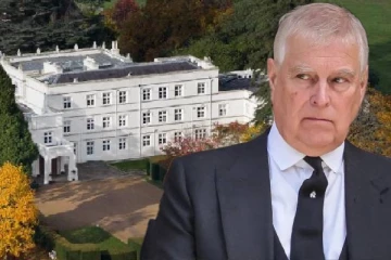 பறிப்போன அரச பதவி, ஆண்ட்ரூ அரண்மனையில் இருந்து வெளியேற்றம்