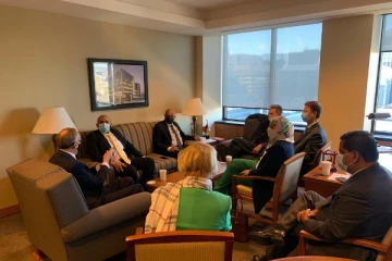 ஹரி ஆனந்தசங்கரி ஏற்பாட்டில் கனேடிய நாடாளுமன்றத்தில்  சுமந்திரன் - சாணக்கியன் விசேட சந்திப்பு