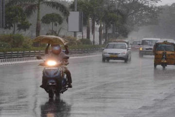 தமிழகத்திற்குஆரஞ்சு அலர்ட் : சென்னை வானிலை ஆய்வு மையம் தகவல்