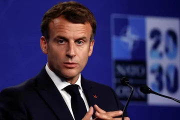 பிரான்ஸ் கலவரம் காரணமாக ஜனாதிபதி மக்ரோனின் ஜெர்மனி பயணம் ரத்து
