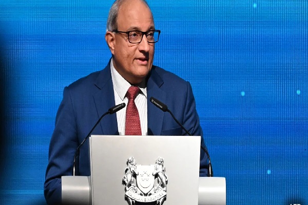 ஊழலில் ஈடுபட்ட சிங்கப்பூர் போக்குவரத்து அமைச்சர் ஈஸ்வரன் கைது | Singapore Transport Minister Arrested For Fraud