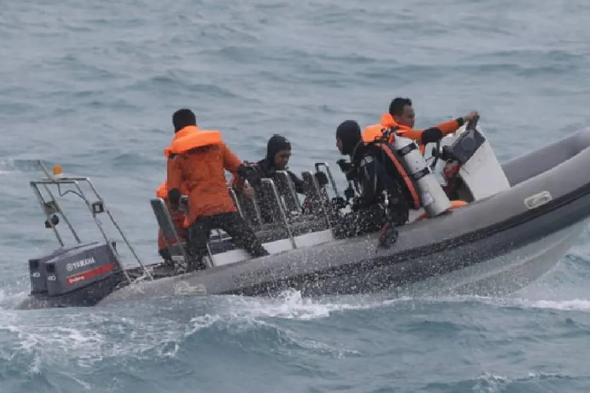 இந்தோனேசியா படகு விபத்தில் அதிகரித்த பலி எண்ணிக்கை | Indonesia Boat Accident Death Toll Rises