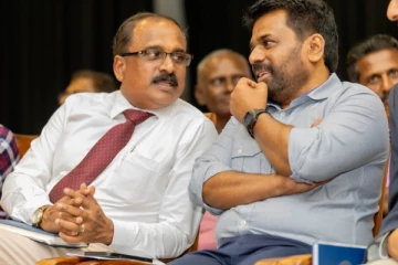 අරුණගේ විශ්වාසභංගය - ලේකම්වරුන්ගෙන් වාර්තාව කතානායකට