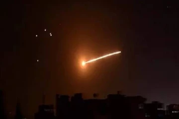 மத்திய இஸ்ரேலை குறிவைத்து திடீரென ஏவுகணை தாக்குதலை நடத்திய ஹவுதி