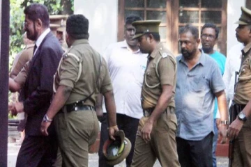 சிறைச்சாலை வைத்தியசாலையில் மருந்துகளை பயன்படுத்த கெஹெலிய மறுப்பு