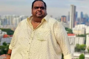 தயாரிப்பாளரில் இருந்து நடிகராக களமிறங்கும் ரவீந்தர்... அதுவும் இந்த நடிகர் படத்திலா?