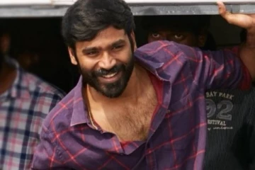 ரசிகர்களுக்கு ஷாக் கொடுத்த நடிகர் தனுஷின் பழைய புகைப்படம் - எவ்வளவு அப்பாவியா இருக்கிறார்