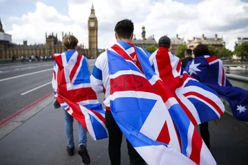 பிரித்தானியாவில் வசிக்கும் 6ல் ஒருவர் வெளிநாட்டினர்: முதலிடத்தில் இந்தியர்கள்