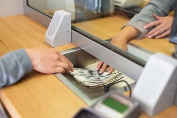 உண்டியல் முறை மூலம் கோடிக்கணக்கான பணம் பரிமாற்றம் - வங்கி கணக்குகள் பரிசோதனை