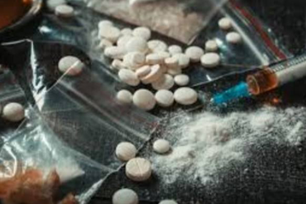 போதைப்பொருள் வர்த்தகம் அம்பலம் ; இரண்டு பெண்கள் கைது | Badulla Bandarawela Drug Trade Ambalam போதைப்பொருள் வர்த்தகம் அம்பலம் ; இரண்டு பெண்கள் கைது | Badulla Bandarawela Drug Trade Ambalam
