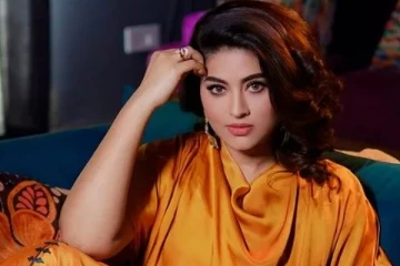 ஹீரோயின்களுக்கே டஃப் கொடுக்கும் சினேகா! லேட்டஸ்ட் போட்டோஷூட்