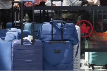 வேலை நிறுத்தம் தொடரும் என எயார் கனடா பணியாளர்கள் அறிவிப்பு