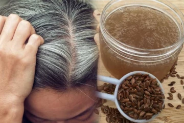 உங்க வெள்ளை முடியை கருமையாக்கனுமா? அப்போ இந்த விதைகளை இப்படி பயன்படுத்துங்க!