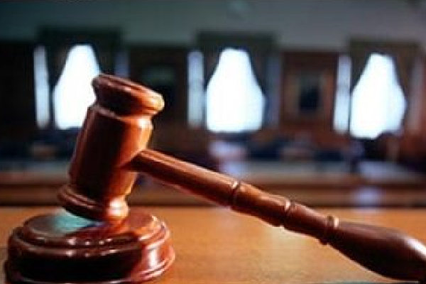 இரு வணிக நிறுவனங்களுக்கு விதிக்கப்பட்ட அபராதம் | Fined For Selling Rice At High Prices