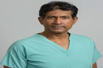 பிரதமருக்கு சிகிச்சை அளிக்க பிரித்தானியாவில் இருந்த வந்த பிரபல மருத்துவ நிபுணர்
