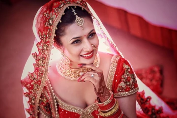 மணமகளை விற்பனை செய்யும் விநோத சந்தை; எங்கு தெரியுமா?