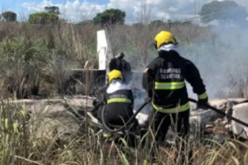 பிரேஸில் விமான விபத்தில் கால்பந்து வீரர்கள் நால்வர் உட்பட ஆறுபேர் உயிரிழப்பு