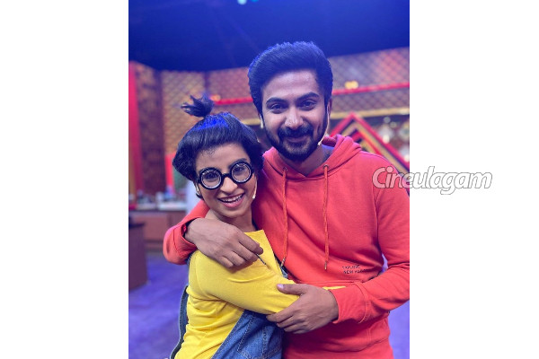 குக் வித் கோமாளி நிகழ்ச்சி புகழ் சிவாங்கியின் காதலர் இவரா?- பிரபலமே கூறிய தகவல் | Cwc Fame Sivaangi Boy Friend Details