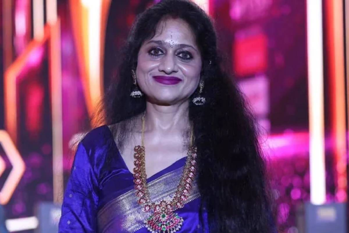 ’பெப்ஸி உங்கள் சாய்ஸ்’ உமாவா இவங்க!! இப்படி ஆளே மாறிட்டாங்களே.. | Unrecognizble Tvicon Pepsi Umas Latest Photos ’பெப்ஸி உங்கள் சாய்ஸ்’ உமாவா இவங்க!! இப்படி ஆளே மாறிட்டாங்களே.. | Unrecognizble Tvicon Pepsi Umas Latest Photos