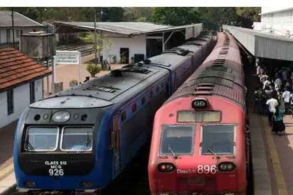 தொடருந்து நிலைய அதிபர்களின் தொழிற்சங்க போராட்டம் தொடர்பான அறிவிப்பு | Railway Department Strike