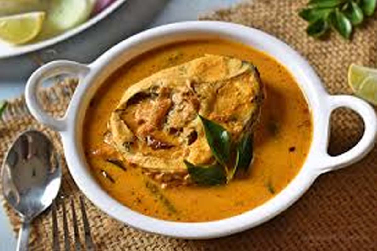 ஊரே மணக்கும் மண்சட்டி முரல் மீன் குழம்பு... ரெசிபி இதோ ! | How To Prepare Tasty Mural Fish Curry