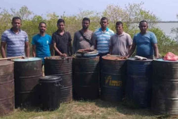 கசிப்பு உற்பத்தி நிலையம் முற்றுகை; தலை தெறிக்க ஓடிய நபர்கள்