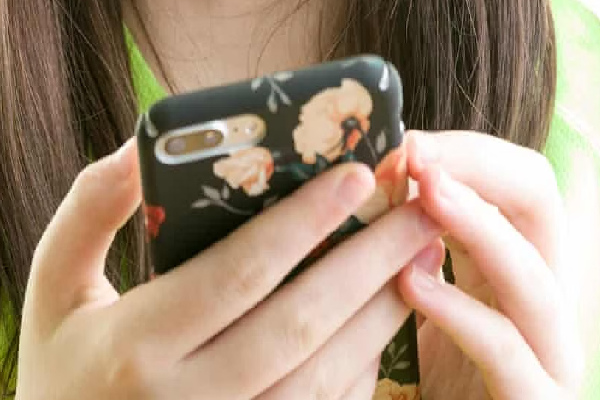 Mobile Girls