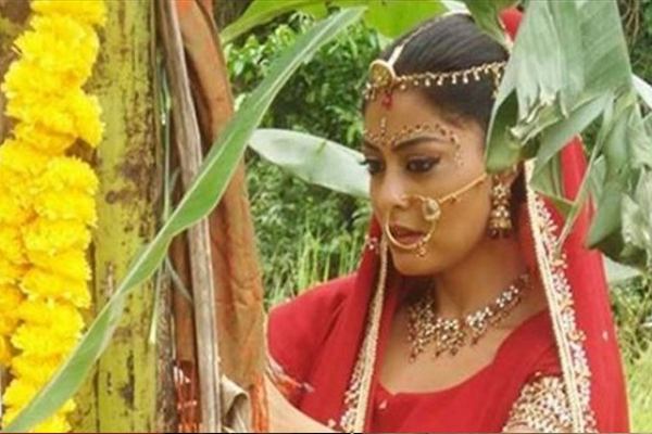 உலகெங்கிலும் நடத்தப்படும் வினோதமான திருமண சடங்குகள் | Weird Wedding Rituals Performed Around The World