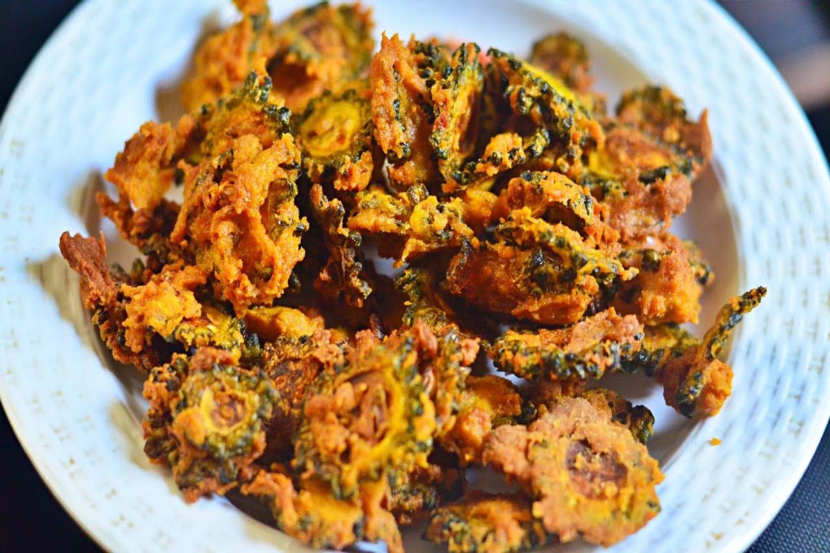 குழந்தைகளை பாகற்காய் சாப்பிடமாட்டிக்கிறாங்களா?இப்படி செஞ்சு கொடுங்க.. | How To Make Bitter Guard Chips Without Bitterness