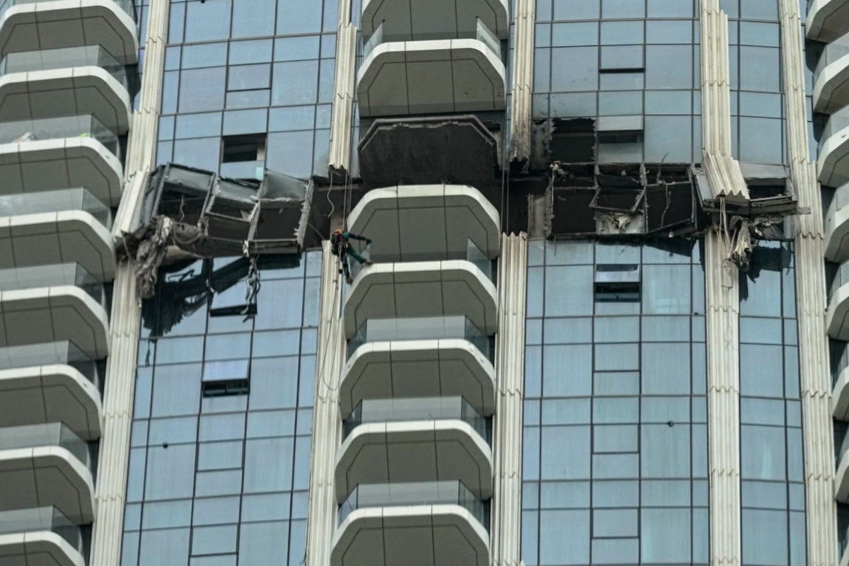 துபாயில் ஈரானிய ஏவுகணைகளைப் படம் பிடித்த பிரித்தானியர் கைது | Briton Arrested For Filming Iranian Missiles Dubai