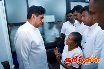 லசந்த விக்கிரமசேகரவின் கொலை : கதறியழுத தாய்