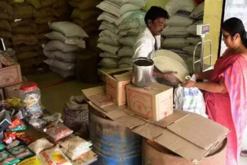 சர்க்கரை அட்டைதாரர்களுக்கு ஹாப்பி நியூஸ்; ரேஷன் கடையில் நடந்த அதிரடி- அமைச்சர் உத்தரவு!